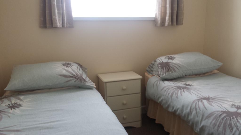 Holidays At Perran Sands Holiday Park Perranporth Esterno foto