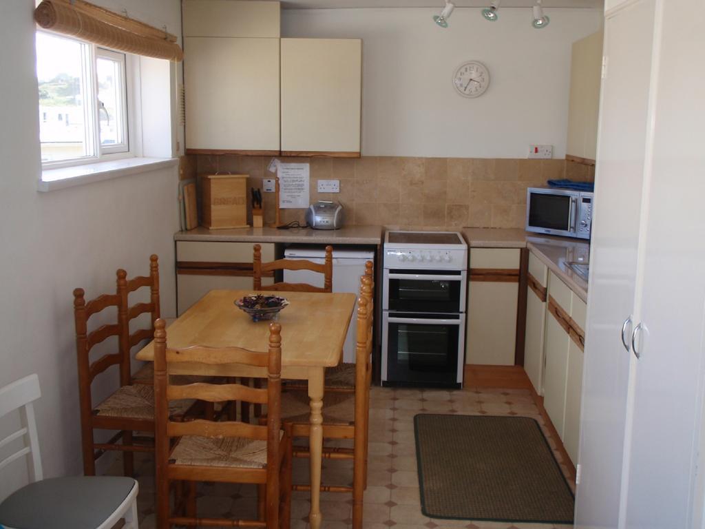Holidays At Perran Sands Holiday Park Perranporth Esterno foto