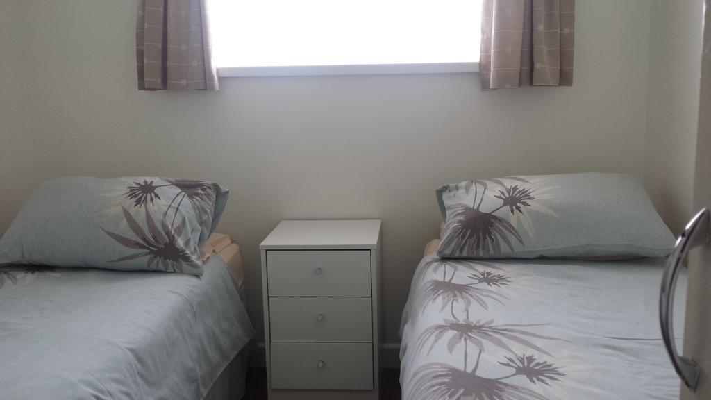 Holidays At Perran Sands Holiday Park Perranporth Esterno foto